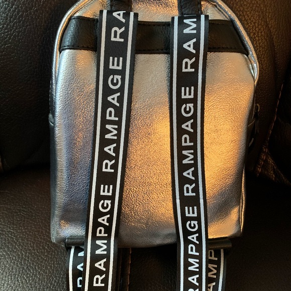 Rampage Backpack Small - Picture 2 of 12